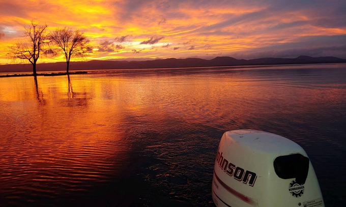 Cranesville Cottage | Newly renovated cottage on the Great Sacandaga Lake! 30min from Saratoga Springs