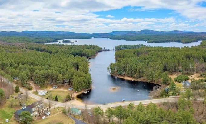 Center Conway House | Newly Renovated Country House near Conway Lake
