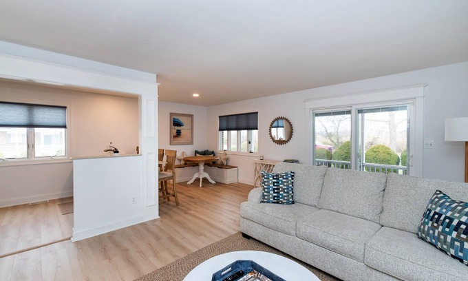 Cape May Condo | Newly renovated in 2024. Short walk to everything Cape May has to offer.