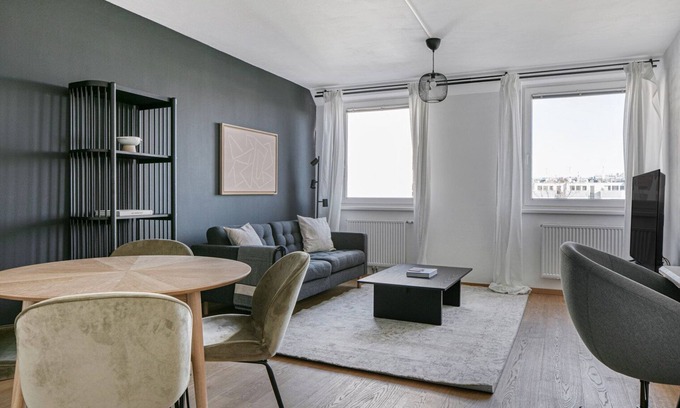 Mariahilf Apartment | Newly renovated Mariahilf 1BR, short walk to Metro U4 & U3, by Blueground