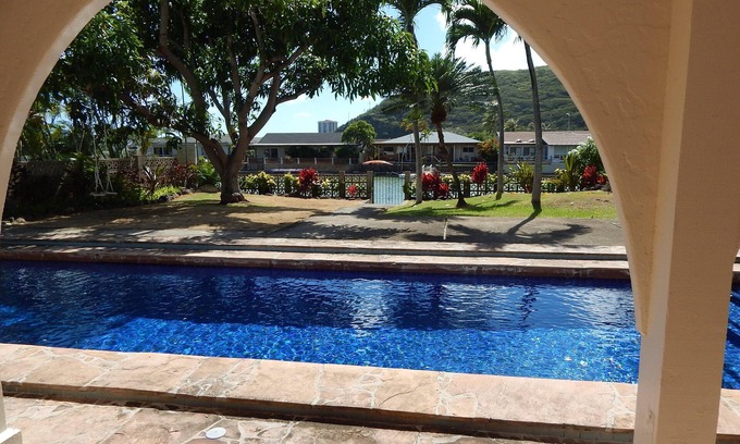 Hawaii Kai House | Newly Renovated Marina-Water Front Luxury Home