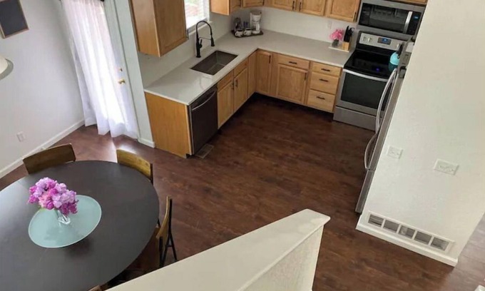 Northglenn House | 🏠 NEWly renovated, Private & Spacious Home