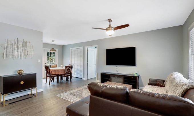 Northwest Raleigh House | Newly Renovated Private Retreat in North Raleigh!