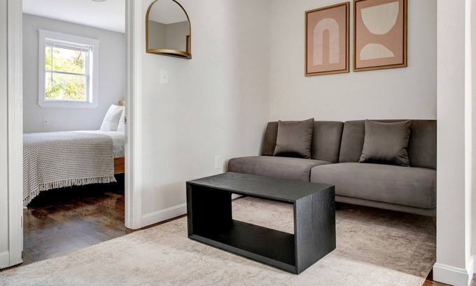 South Boston Apartment | Newly renovated South Boston 2BR by Blueground