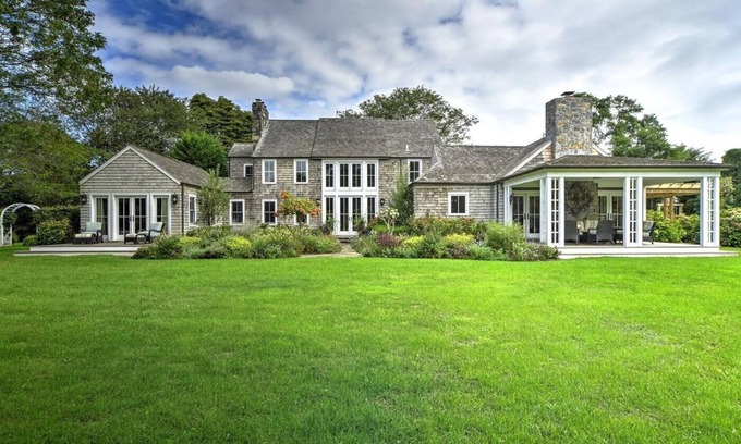 Sagaponack House | Newly Renovated, Sunken Tennis Court, Al Fresco Dining