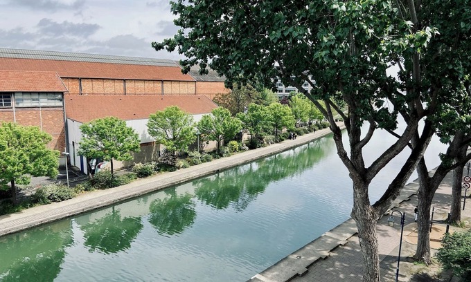 Pantin Apartment | Newly renovated, vintage, design and cosy apartment with canal view and parking space