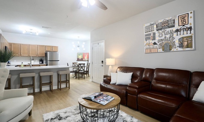 Oxford Condo | Newly Renovated! Walk to campus! "Another Spot that Calls"