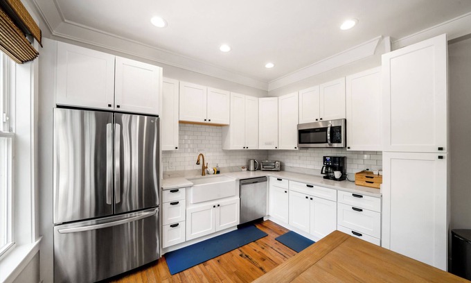 Historic Downtown Apalachicola Apartment | Newly Renovated with Direct Porch Access, Coastal Views and Walking Distance to