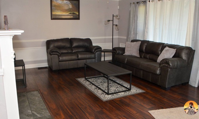 Kenwood Hill House | Newly Updated Home Less than 5 miles from Churchill Downs