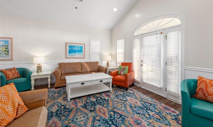 Lullwater Beach House | Next To Pier Park! STEPS from the Beach! Dog-Friendly! Pool!