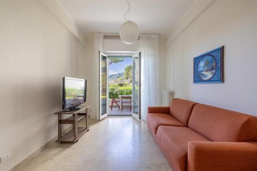 Ospedaletti Apartment | Next to the Beach by Wonderful Italy