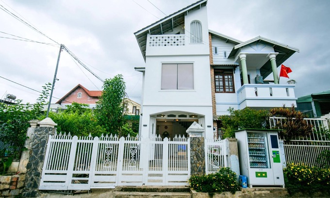 Phuong House | Nha Cua An 2