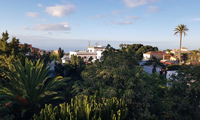 El Madronal Apartment | Nice 2 Bedroom + 2 Bathroom Apartment In Center Of Arona