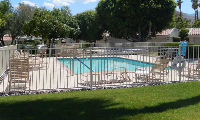 Cathedral City Condo | Nice 2-bedroom condo with AC in Cathedral Canyon Country Club