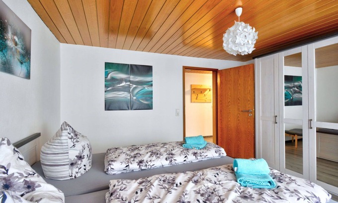 Schieder-Schwalenberg Apartment | Nice apartment for 4 guests with WIFI, TV, balcony and pets allowed