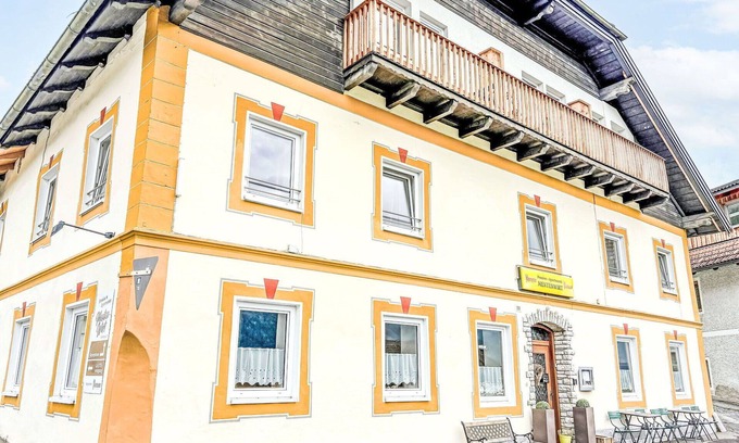 Sankt Martin Apartment | Nice apartment for 4 guests with WIFI and TV