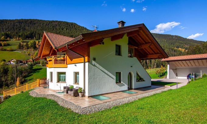 Sarentino Apartment | Nice apartment for 6 people with WIFI, TV and balcony