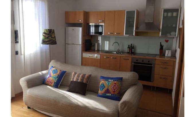 Poblenou Apartment | Nice apartment 5´ from the beach