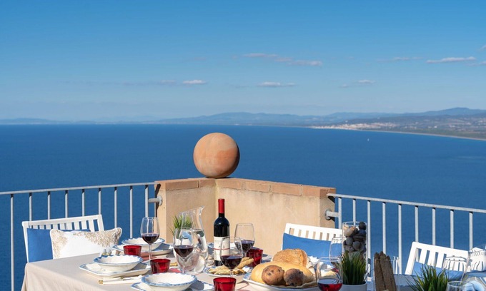 Populonia Other | Nice apartment for 10 people with WIFI, A/C, TV and panoramic view