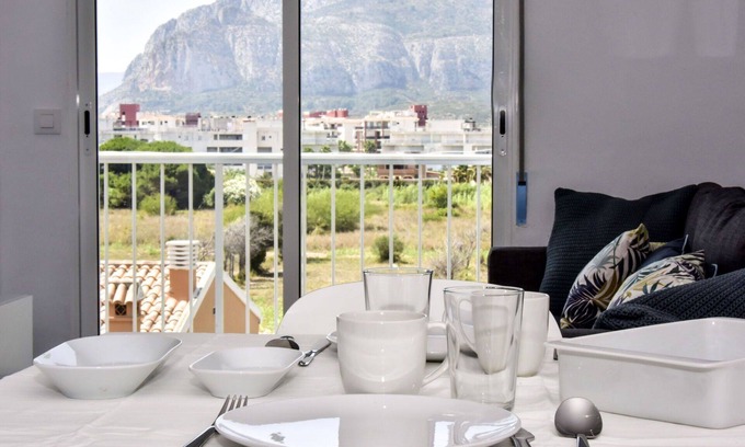 Les Deveses Apartment | Nice apartment for 4 guests with WIFI, A/C and TV