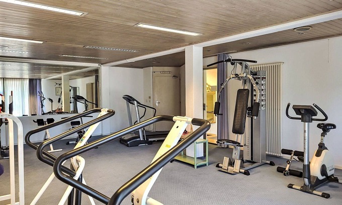 Bissone Apartment | Nice apartment for 4 people with A/C, WIFI, pool, TV, balcony, panoramic view and parking