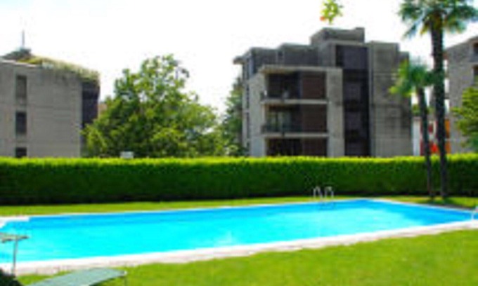 Savosa Apartment | Nice apartment for 6 guests with pool, WIFI, TV, patio and parking