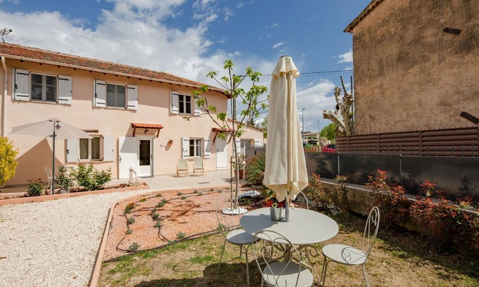 Saint-Jean Apartment | Nice apartment for 4 people with A/C, WIFI, TV and terrace