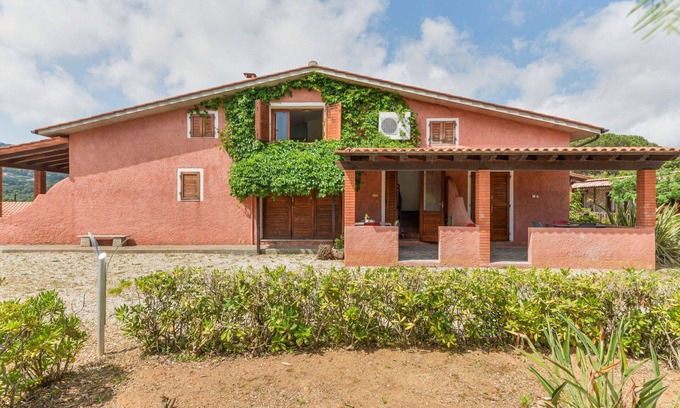 Naregno Apartment | Nice apartment for 4 people with A/C, pool, WIFI and terrace