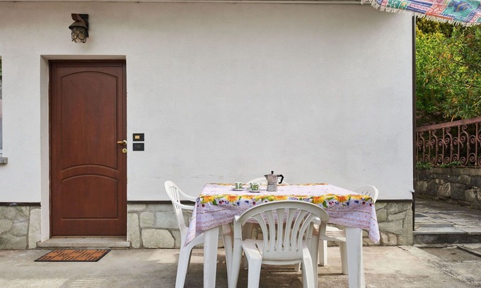Gera Lario Apartment | Nice apartment for 7 people with WIFI, TV, terrace and pets allowed