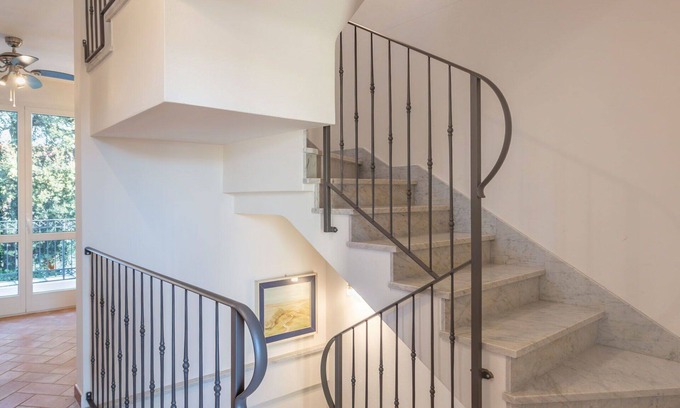 Marina di Pietrasanta Apartment | Nice apartment for 6 guests with TV, balcony, pets allowed and parking