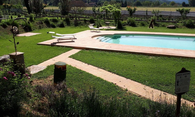 Monteleone d'Orvieto Apartment | Nice apartment for 4 guests with WIFI, pool, TV and parking