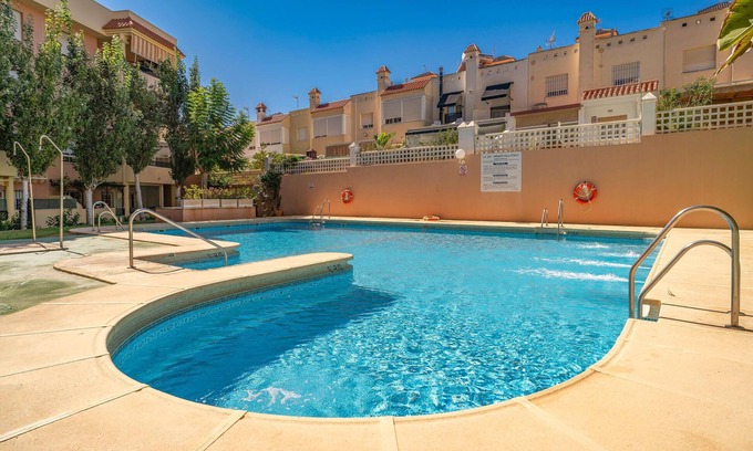 Aguadulce Apartment | Nice apartment in Aguadulce with WiFi