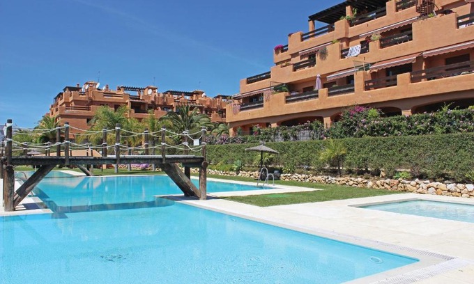 New Golden Mile Apartment | Nice Apartment In Estepona With Sauna