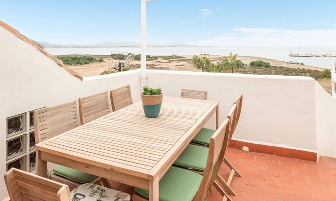 Diputacion de Rincon de San Gines Apartment | Nice apartment in La Manga with WiFi