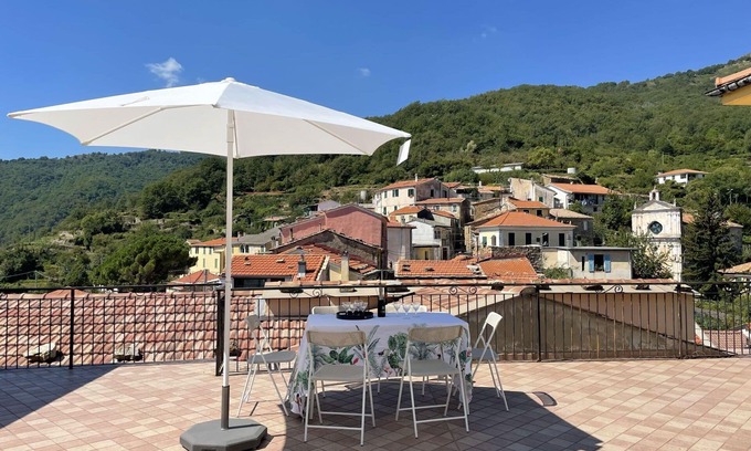 Prela Apartment | Nice apartment for 6 people with WIFI, TV, terrace and pets allowed
