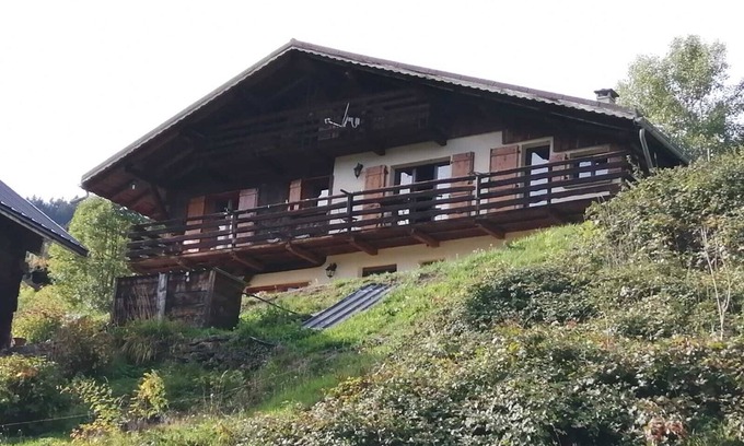 Villard-sur-Doron Ski Chalet | Nice family chalet, close to Les Saisies, Les Contamines, very easy access