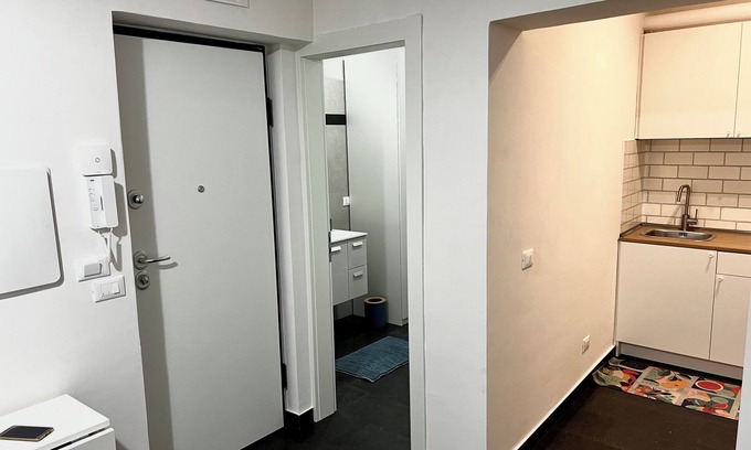 Reggio Calabria Apartment | Nice furnished two-room apartment