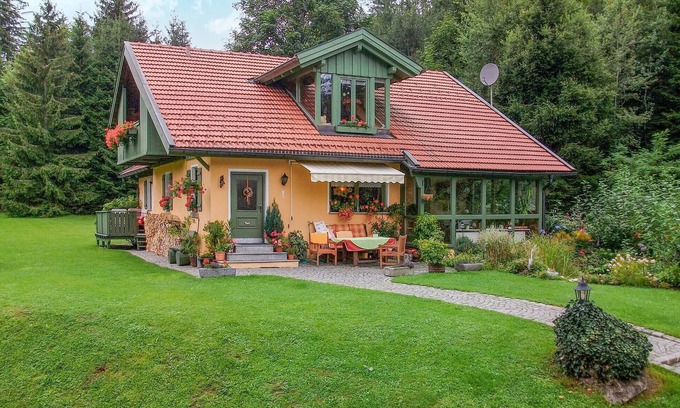 Bayerisch Eisenstein House | Nice home in Bayerisch Eisenstein