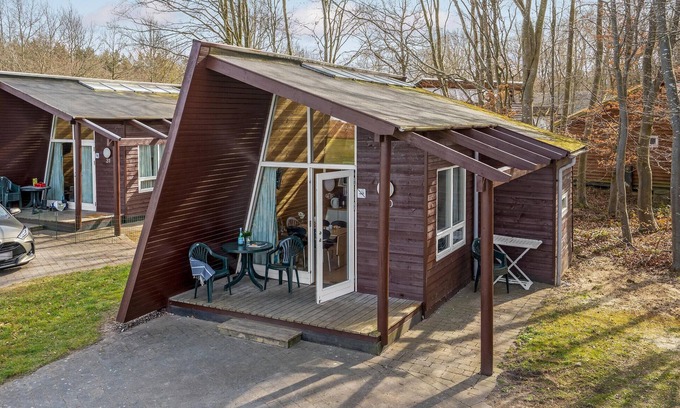 Fredericia House | Nice home in Fredericia with kitchen