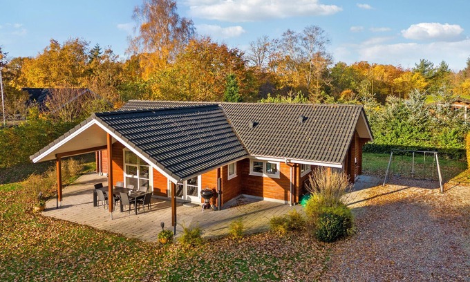 Fjellerup House | Nice home in Glesborg with WiFi