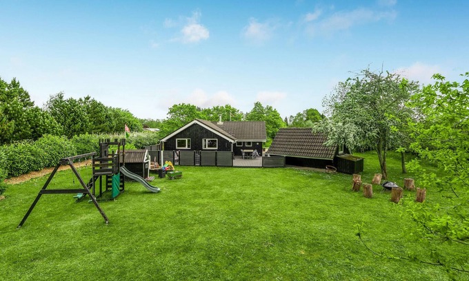 Jegum House | Nice home in Oksbøl with sauna