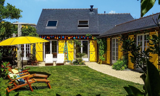 Plouguerneau House | Nice home in Plouguerneau with WiFi