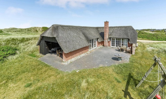 Klegod Strand House | Nice home in Ringkøbing with sauna