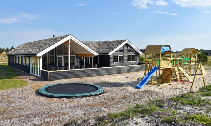 Klegod House | Nice home in Ringkøbing with sauna