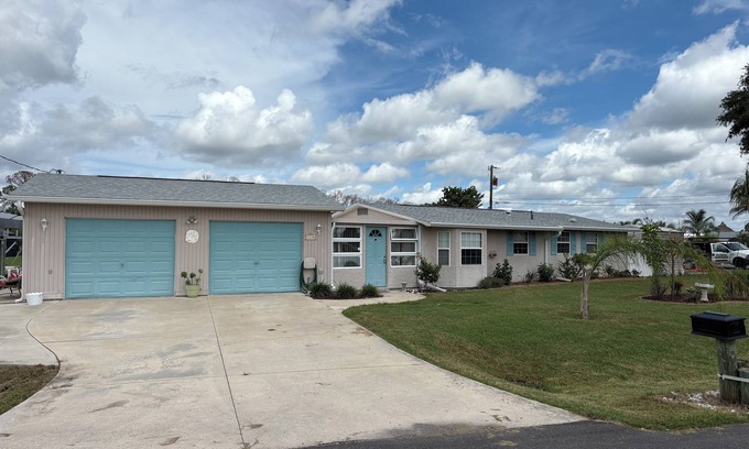 Englewood South House | Nice house,Nice neighborhood,pool home