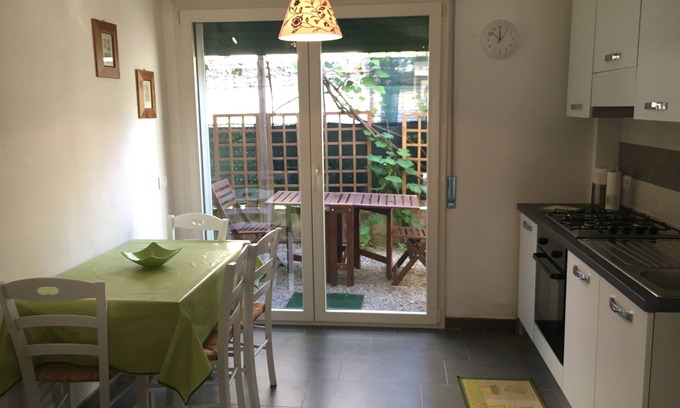 Castiglione della Pescaia Apartment | Nice apartment 50 mt from the sea with outdoor pergola.
