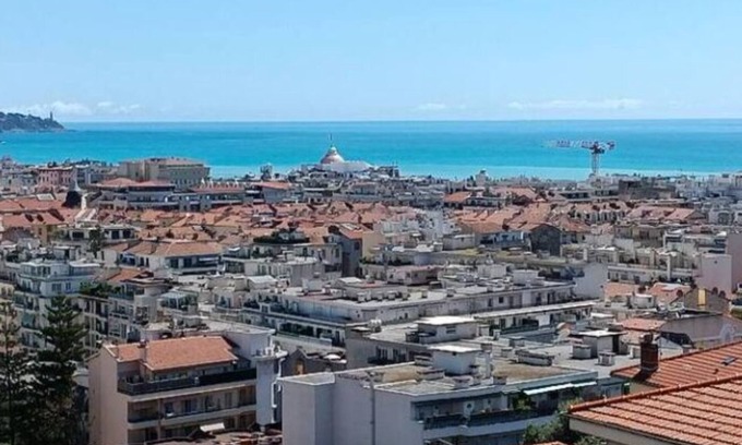 Les Baumettes Apartment | Nice, panoramic sea view.