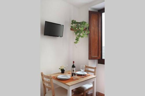 Santa Croce Apartment | Nice portion of property near Santa Croce
