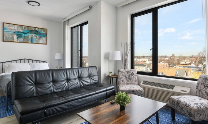 Elizabeth Apartment | Nice Studio Close to EWR 3876