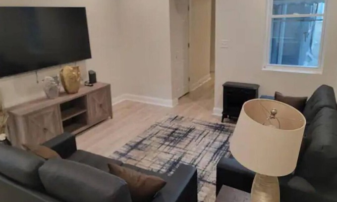Fells Point House | Nice Upper Fells Point Home
